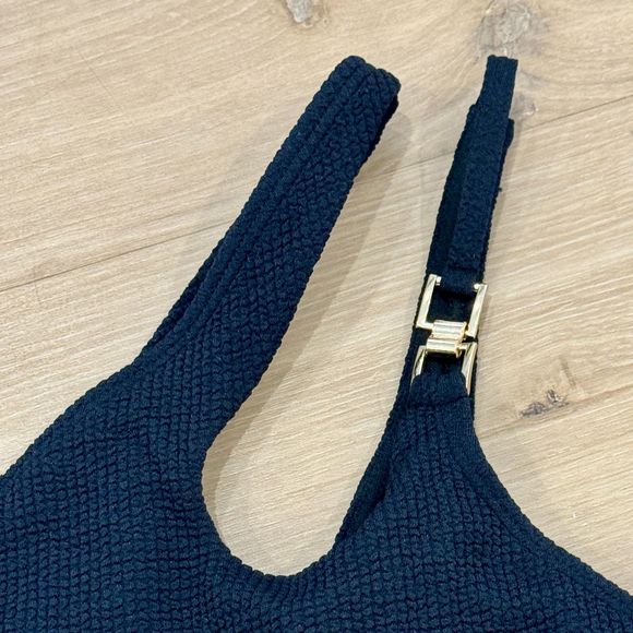 NWT* River Island Cut Out Asymmetric Black Bikini Top - Size 18 - Picture 6 of 6